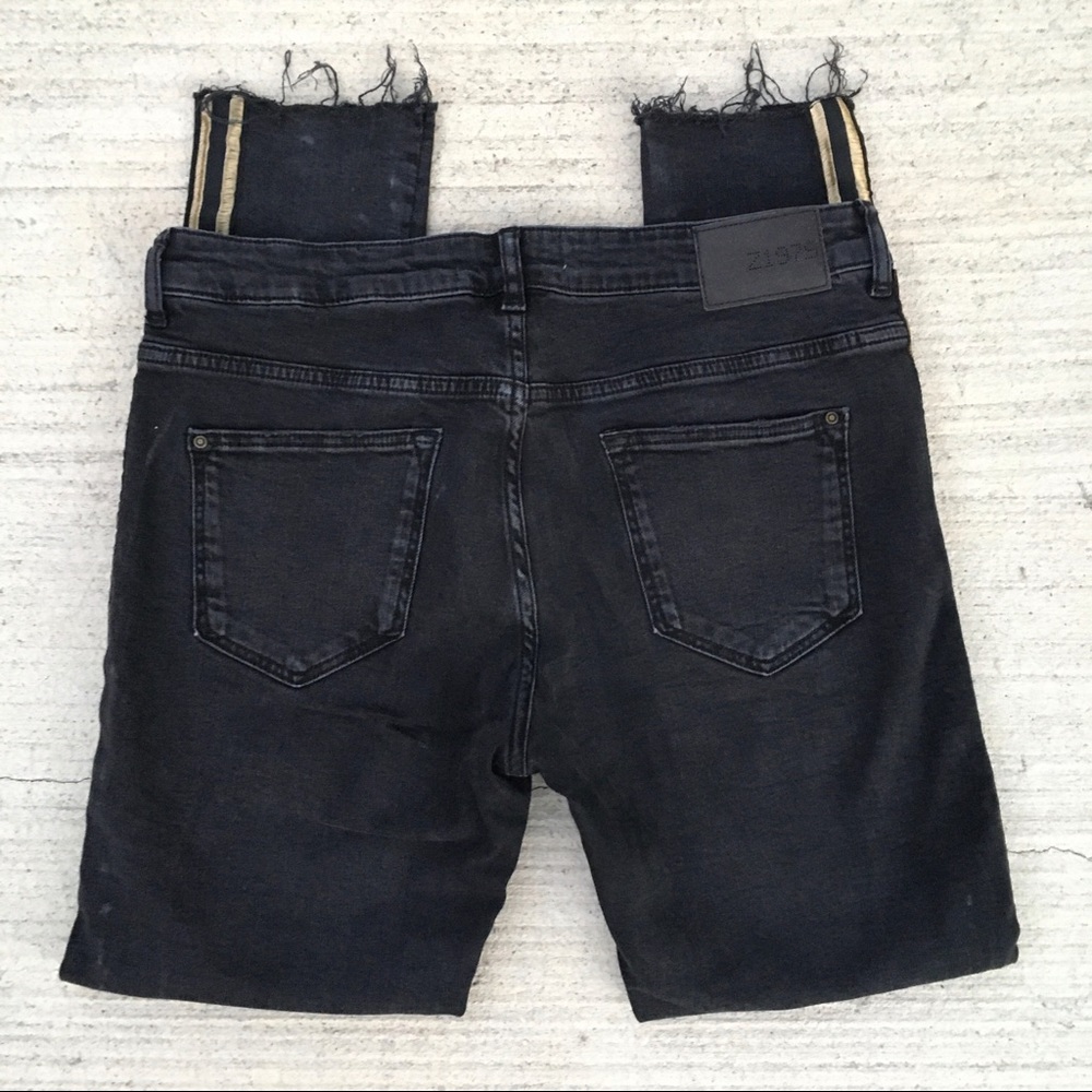 Zara Basic Black and Gold Denim Skinny Pants